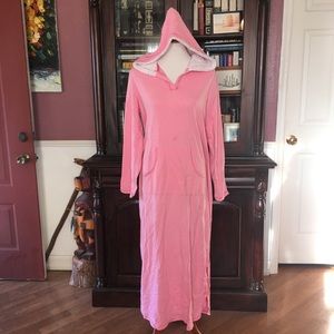 Hooded Bubblegum Pink Nightgown size Large